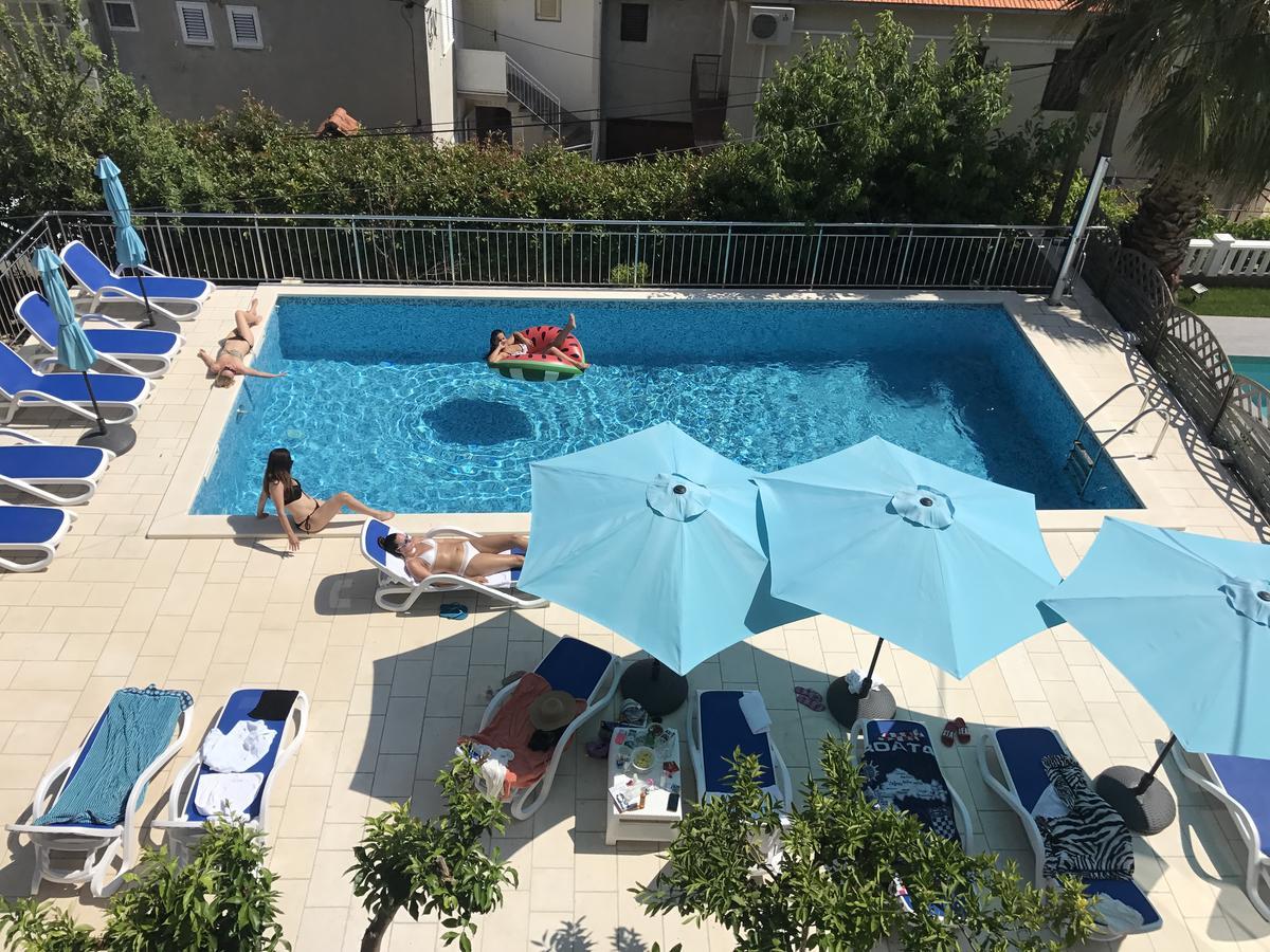 Hotel Bavaria Trogir Seget Donji Exterior photo
